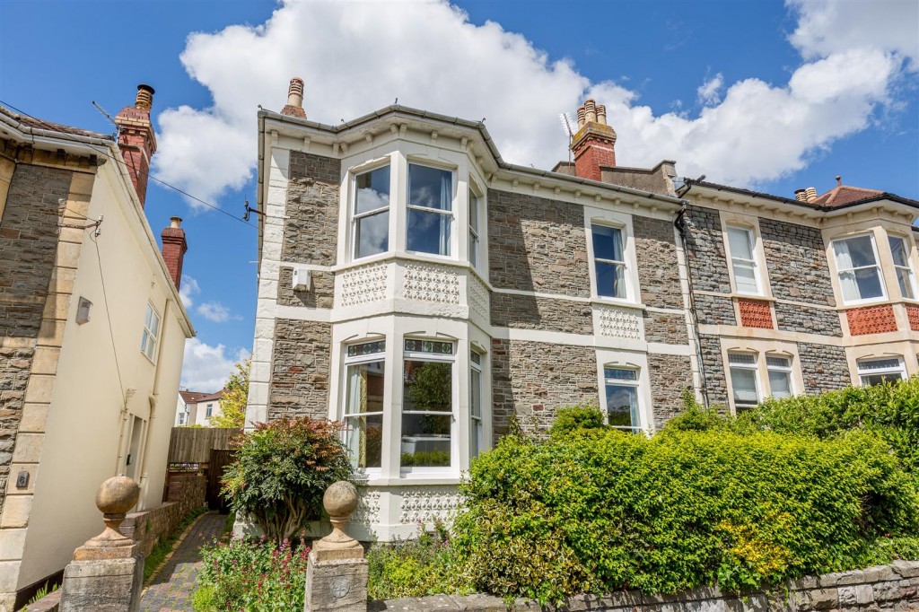 4 Berkshire Road Bishopston Bristol Bs7 8ex 6 Bedroom House