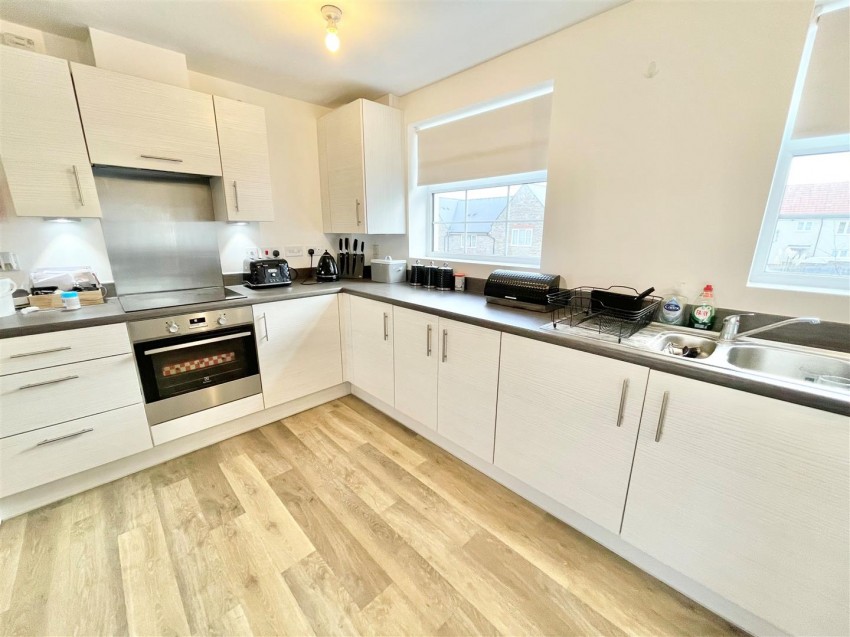 33, Honeysuckle Road, Emersons Green, Bristol, BS16 7FX, 2 bedroom, Flat