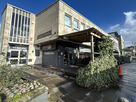 FULLY FITTED BAR/CAFE - Totterdown Bristol