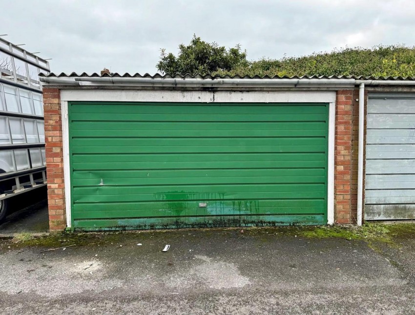 Images for DOUBLE GARAGE - Eaton Close, Fishponds, Bristol