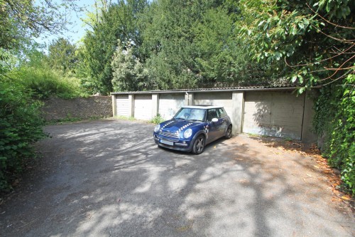 Garages rear of 19 Apsley Road, Clifton