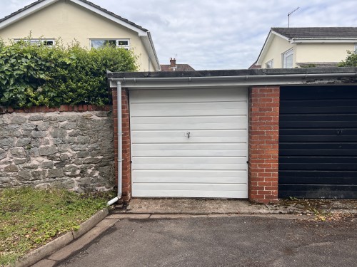 Garage on Broadleys Avenue, Henleaze